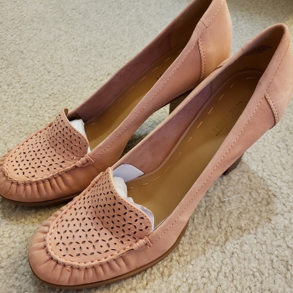 New Nine West Narwik Leather Heels in Pink